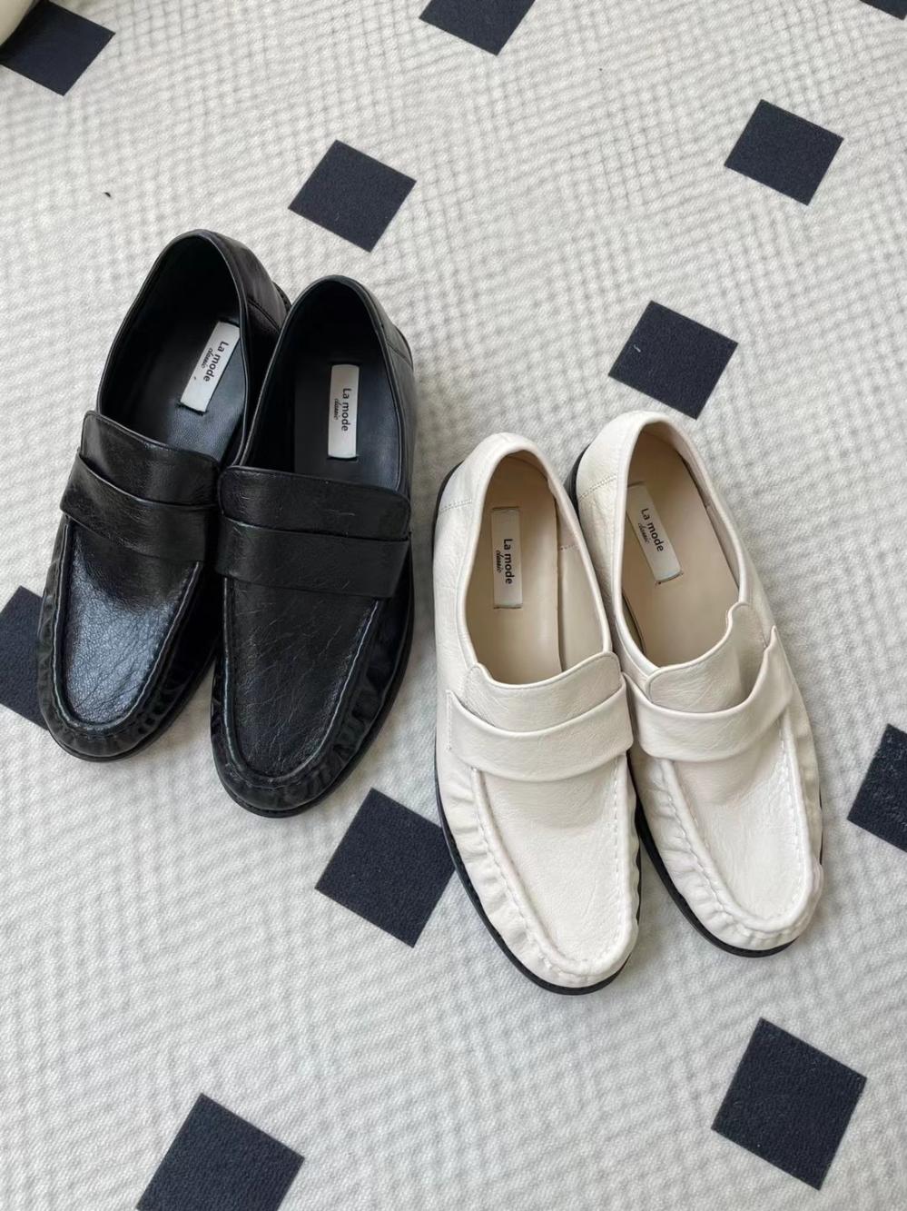 Womens Ridley Black Leather  |  Loafers & Flats Loafers & Flats BLACK LEATHER